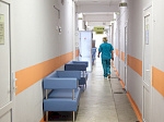Почти 10 тысяч медицинских работников получают специальные социальные выплаты в Приморье