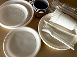 Оборот пластиковой посуды ограничат в Приморье